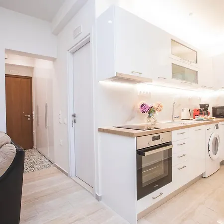 公寓 Bethy's Corfu Harbour Apts *