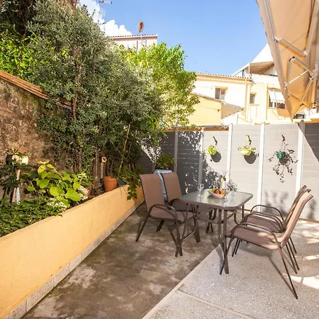 公寓 Bethy's Corfu Harbour Apts